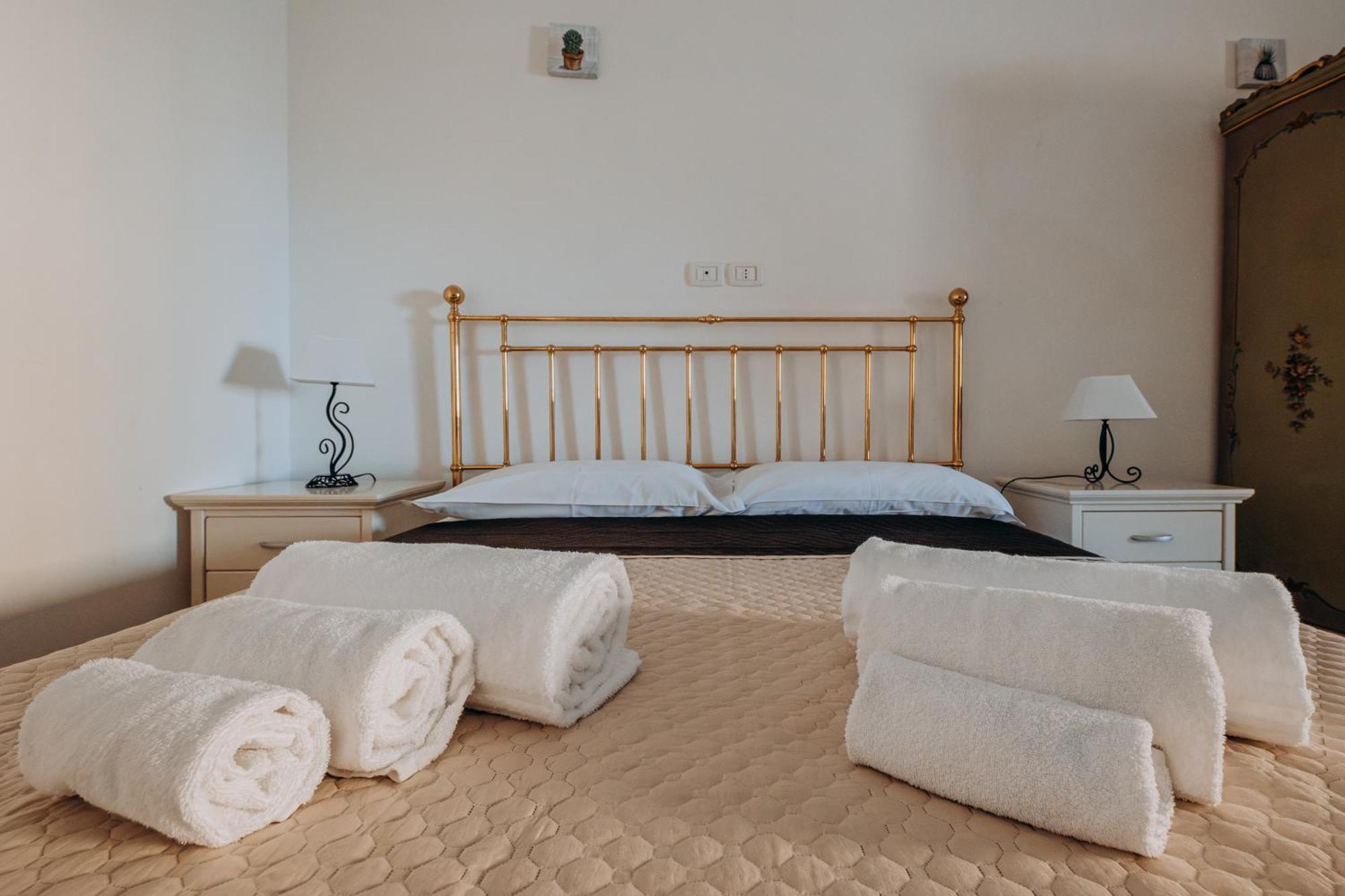 L'Alba E Il Tramonto Vista Mare Apartment Сиракуза Екстериор снимка