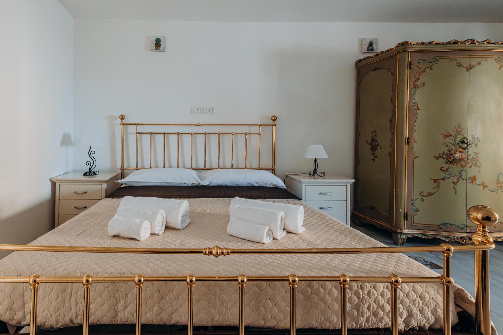 L'Alba E Il Tramonto Vista Mare Apartment Сиракуза Екстериор снимка